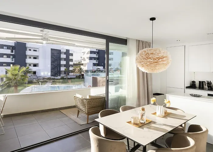 Premium With Terrace In Higueron *