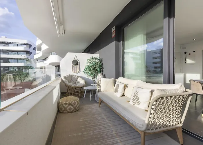 Premium With Terrace In Higueron * Fuengirola