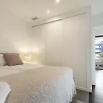 Apartment Premium With Terrace In Higueron